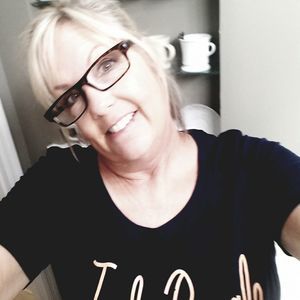 Meet your Posher, Suzy